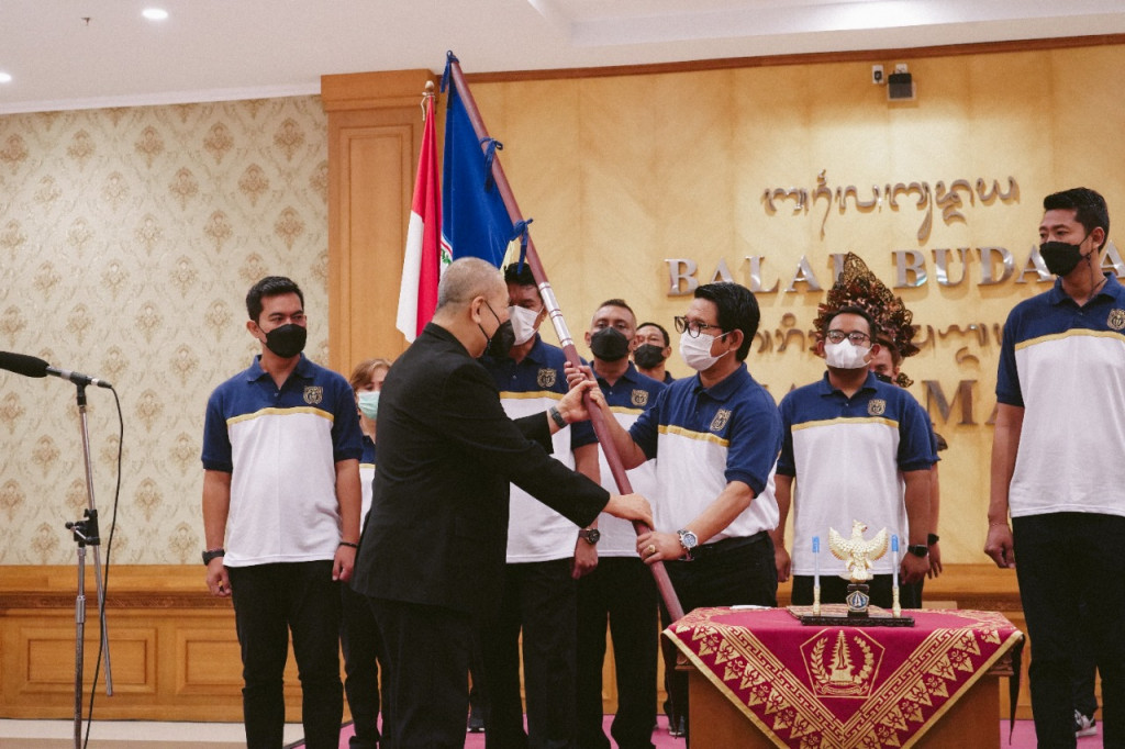 Dikukuhkan Sebagai Ketua Perbasi Bali Masa Bakti 2021-2025